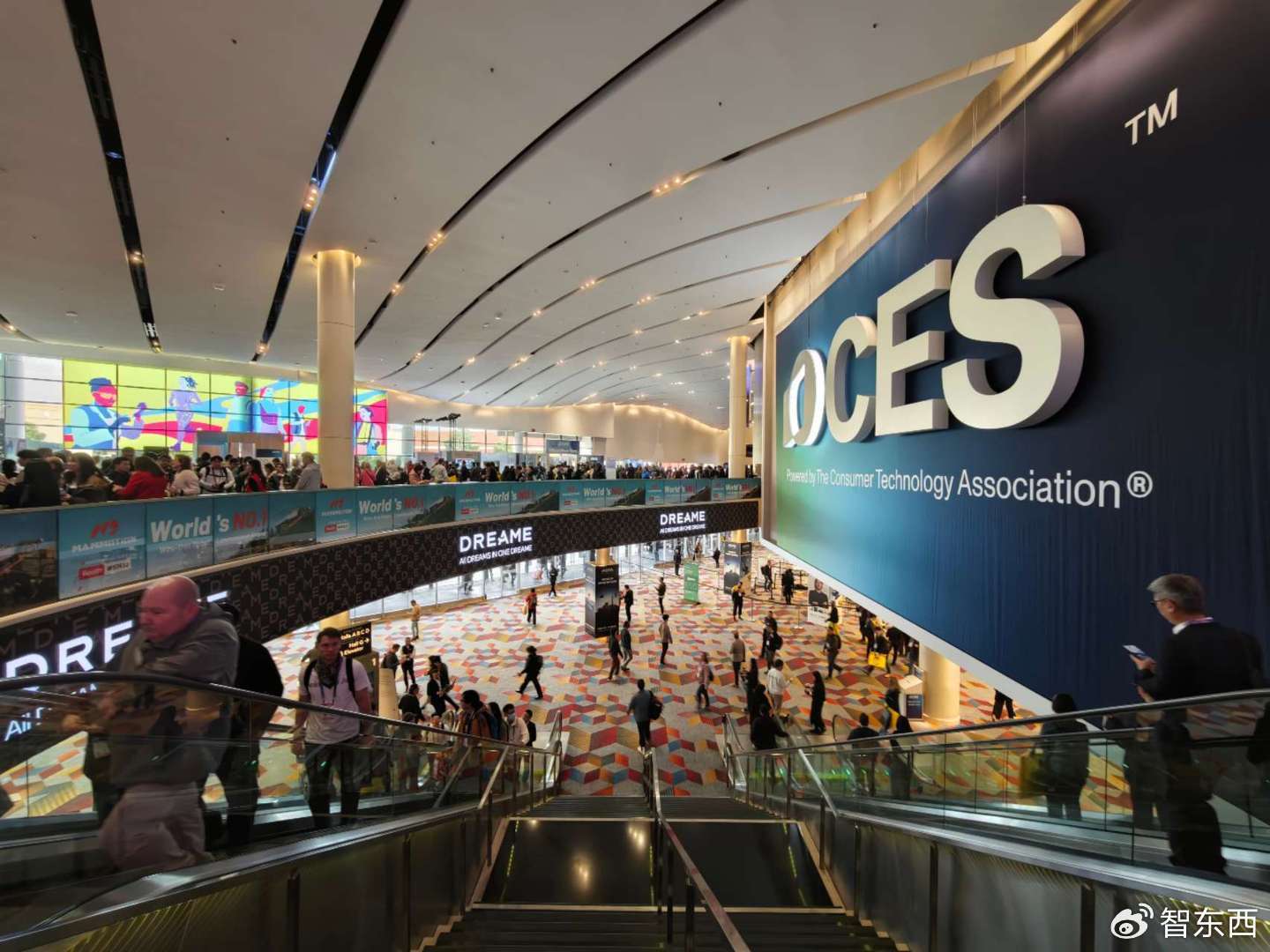 9大方向最火中企霸场机器人全明星乱斗K8凯发暴走2万步逛CES2026：(图83)