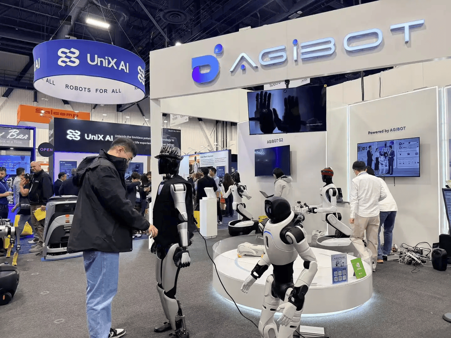 9大方向最火中企霸场机器人全明星乱斗K8凯发暴走2万步逛CES2026：(图103)